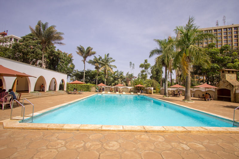 Sirikwa Hotel Eldoret Buitenkant foto